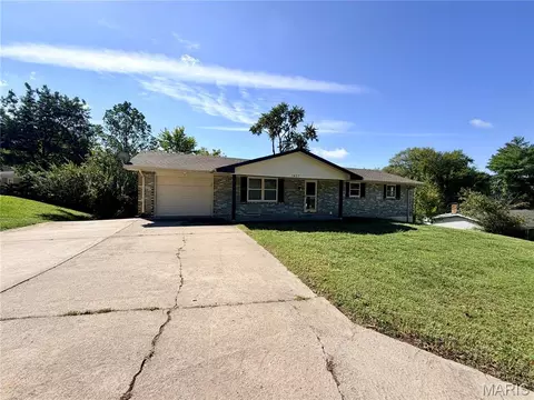 1827 Georgia St, Cape Girardeau, MO 63701