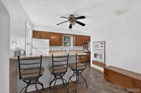 Kitchen - 8329 Andy Rd, Waterloo, IL 62298 photo 1 of 2
