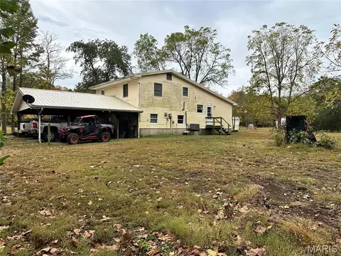 Exterior - 403 E Dent St, Ironton, MO 63650 photo 7 of 12