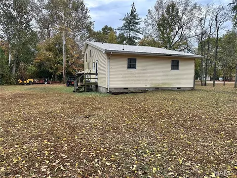 Exterior - 403 E Dent St, Ironton, MO 63650 photo 4 of 12