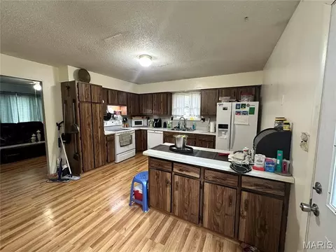 Kitchen - 403 E Dent St, Ironton, MO 63650 photo 1 of 3