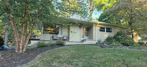 406 Lindley St, Edwardsville, IL 62025