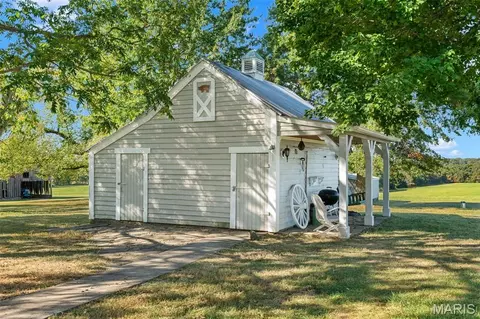 Exterior - 6411 Evergreen Loop, Leslie, MO 63056 photo 16 of 23