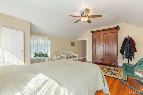 Bedroom - 6411 Evergreen Loop, Leslie, MO 63056 photo 8 of 8