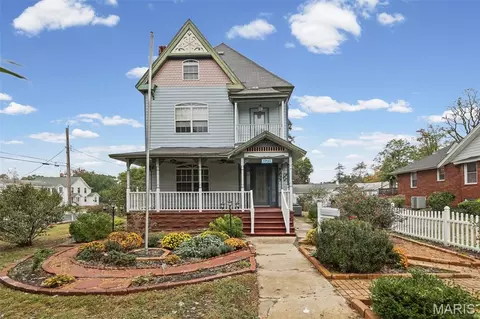 679 St Louis, Nashville, IL 62263