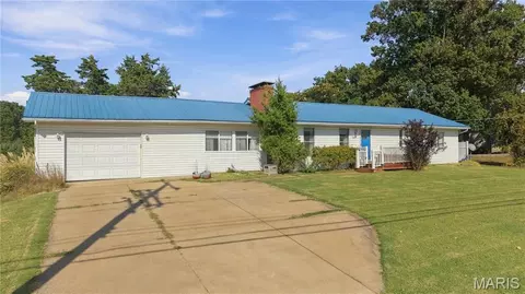 1308 Crystal Heights Rd, Crystal City, MO 63019