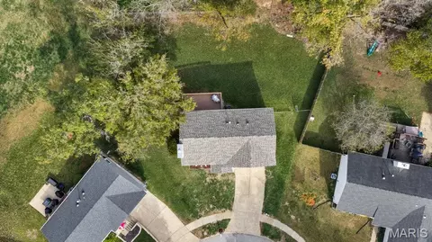 View/Area - 463 Talbert Ct, Ballwin, MO 63021 photo 1 of 5