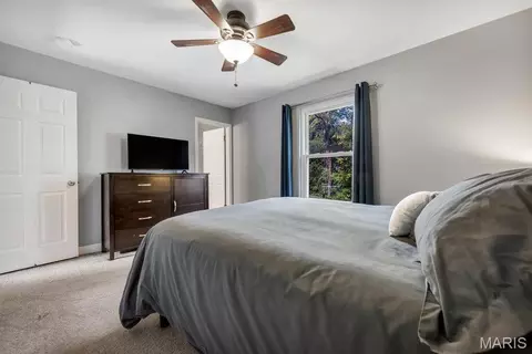 Bedroom - 463 Talbert Ct, Ballwin, MO 63021 photo 7 of 9