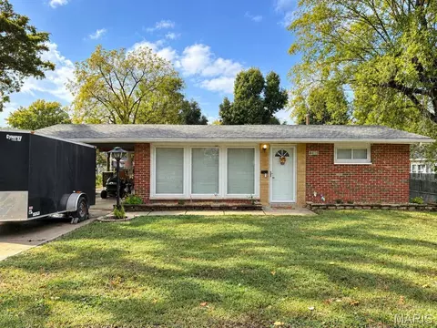 4413 Eminence Ave, Berkeley, MO 63134