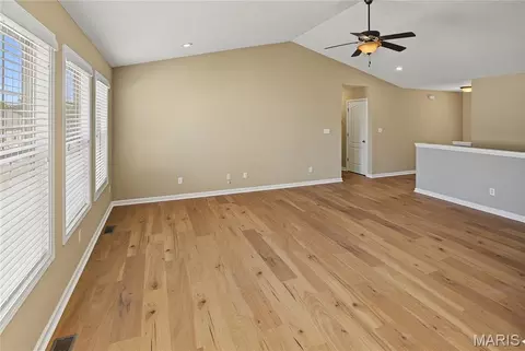 Living - 1642 Jackson Ridge Dr, Jackson, MO 63755 photo 2 of 4