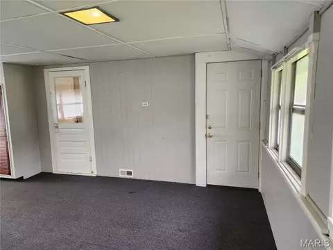 Exterior - 1618 Singleton Ave, Hannibal, MO 63401 photo 5 of 8