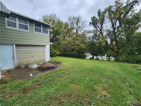 Exterior - 1618 Singleton Ave, Hannibal, MO 63401 photo 7 of 8