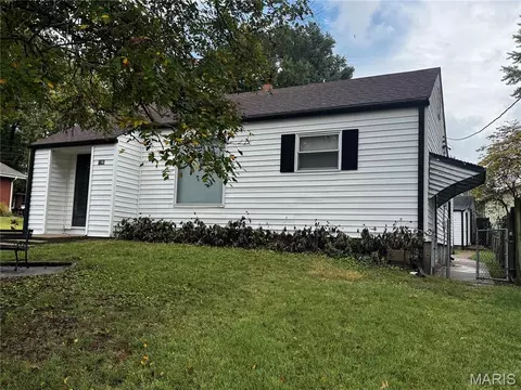 190 N New Florissant Rd, Florissant, MO 63031