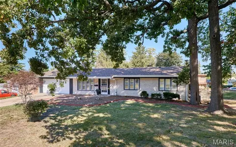 Exterior - 7707 Springdale Dr, Normandy, MO 63121 photo 2 of 10