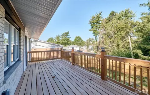 Exterior - 7707 Springdale Dr, Normandy, MO 63121 photo 9 of 10