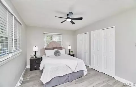 Bedroom - 7707 Springdale Dr, Normandy, MO 63121 photo 3 of 13