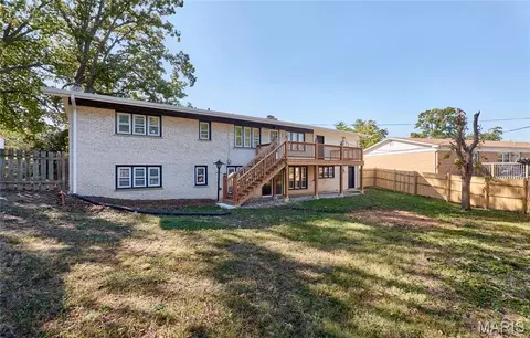 Exterior - 7707 Springdale Dr, Normandy, MO 63121 photo 7 of 10