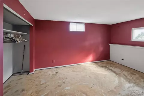 Bedroom - 8965 Old Jackson Rd, Fredericktown, MO 63645 photo 5 of 7