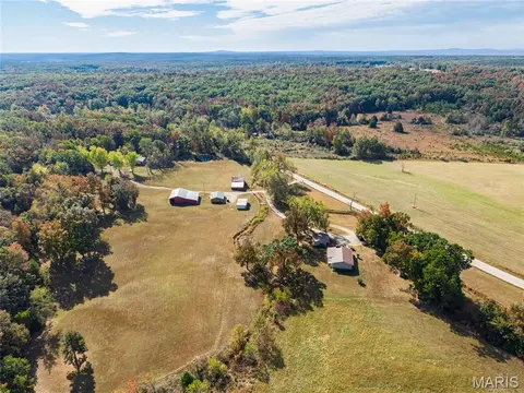 View/Area - 8965 Old Jackson Rd, Fredericktown, MO 63645 photo 6 of 9