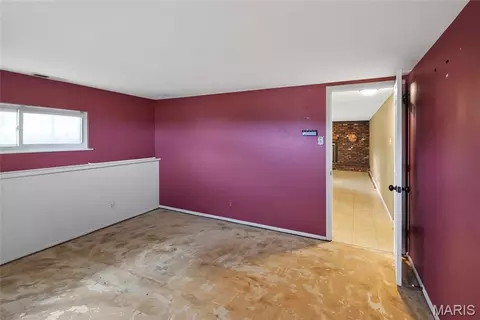 Bedroom - 8965 Old Jackson Rd, Fredericktown, MO 63645 photo 7 of 7