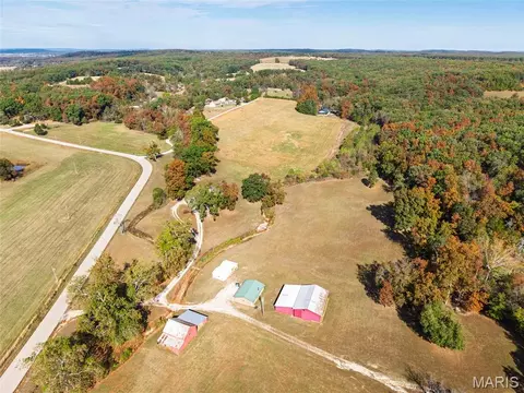 View/Area - 8965 Old Jackson Rd, Fredericktown, MO 63645 photo 7 of 9