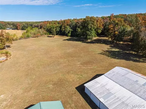 Exterior - 8965 Old Jackson Rd, Fredericktown, MO 63645 photo 1 of 7