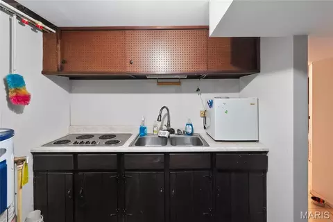 Kitchen - 8965 Old Jackson Rd, Fredericktown, MO 63645 photo 7 of 7