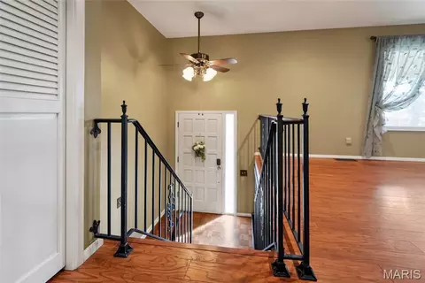 Entry Way - 8965 Old Jackson Rd, Fredericktown, MO 63645 photo 2 of 3