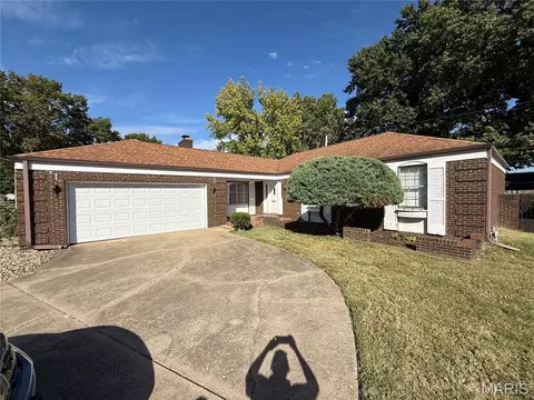 3404 Princeton Dr, Granite City, IL 62040