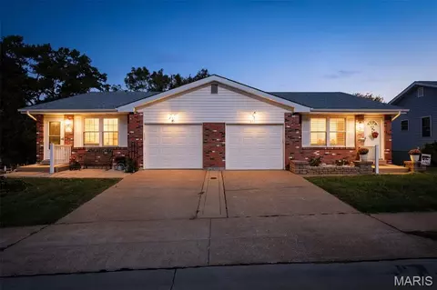 Exterior - 869 Woodridge Dr, Arnold, MO 63010 photo 7 of 7