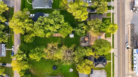 View/Area - 315 E Washington St, Cuba, MO 65453 photo 1 of 3