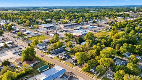 View/Area - 315 E Washington St, Cuba, MO 65453 photo 3 of 3