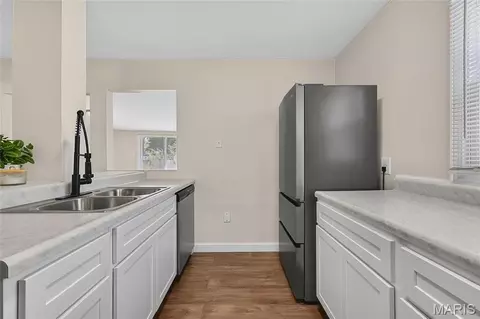 Kitchen - 118 Paul Ave, Ferguson, MO 63135 photo 5 of 8