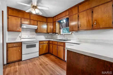 Kitchen - 514 Dean, Matthews, MO 63867 photo 1 of 2