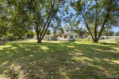 Exterior - 514 Dean, Matthews, MO 63867 photo 8 of 9