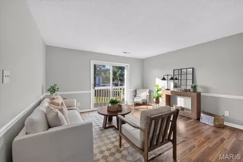 2042 Gascony Parc Dr #2042, Lake Saint Louis, MO 63367