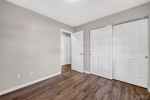 Bedroom - 1216 Shingle Oak Ct, Troy, MO 63379 photo 3 of 3