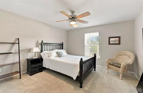 Bedroom - 122 Echo Lake Cir, Eureka, MO 63025 photo 4 of 5