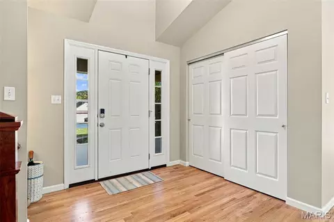Entry Way - 122 Echo Lake Cir, Eureka, MO 63025 photo 1 of 1