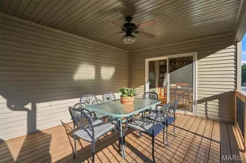 Exterior - 122 Echo Lake Cir, Eureka, MO 63025 photo 4 of 11
