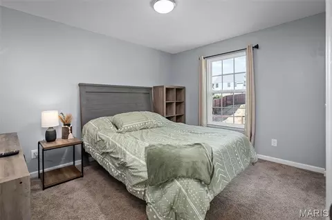Bedroom - 353 Dry Fork Xing, Warrenton, MO 63383 photo 3 of 5