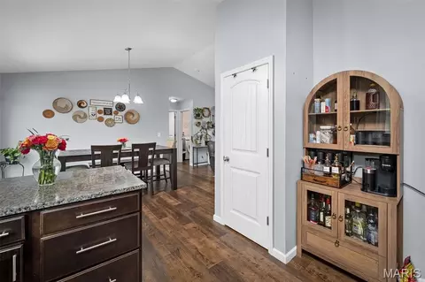 Entry Way - 353 Dry Fork Xing, Warrenton, MO 63383 photo 4 of 6