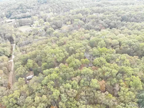 671 Country Acres Ln, Leasburg, MO 65535