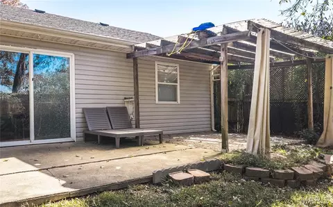 Exterior - 13640 Tassel Rd, Saint Robert, MO 65584 photo 2 of 9