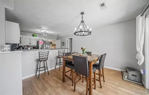 Dining - 13640 Tassel Rd, Saint Robert, MO 65584 photo 1 of 1