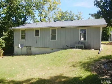 Exterior - 1503 Monroe St, Fulton, MO 65251 photo 2 of 2