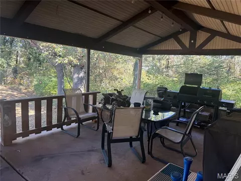 Exterior - 2707 N Service Rd, Saint Clair, MO 63077 photo 5 of 10