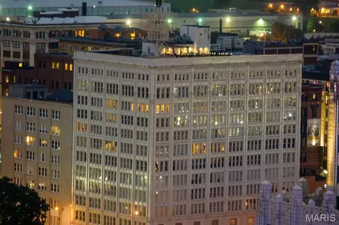 1501 Locust St #608, Saint Louis, MO 63103