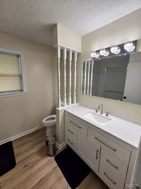Bath - 406 Washington St, Malden, MO 63863 photo 3 of 5