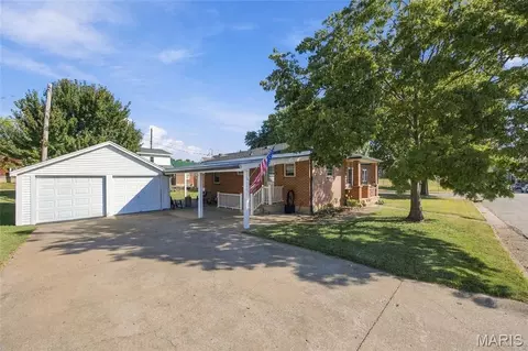 Exterior - 405 W 9th St, Hermann, MO 65041 photo 13 of 14